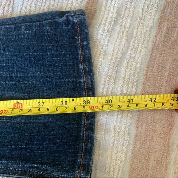 Artisan Crafted Flare Cut Denim Jeans (SZ-4) - Picture 7 of 8